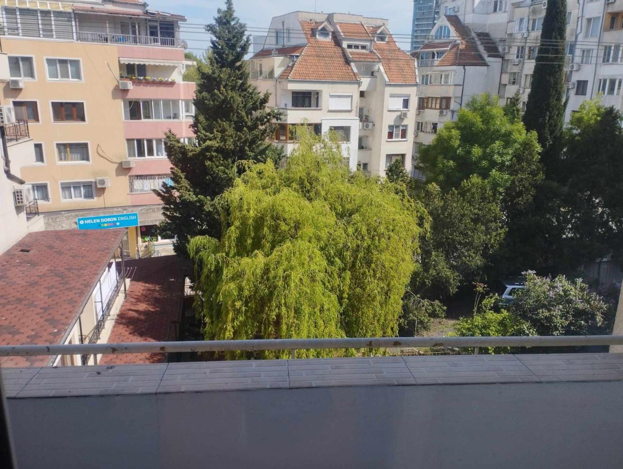 Flora Beach Apartaments Burgas Ngoại thất bức ảnh